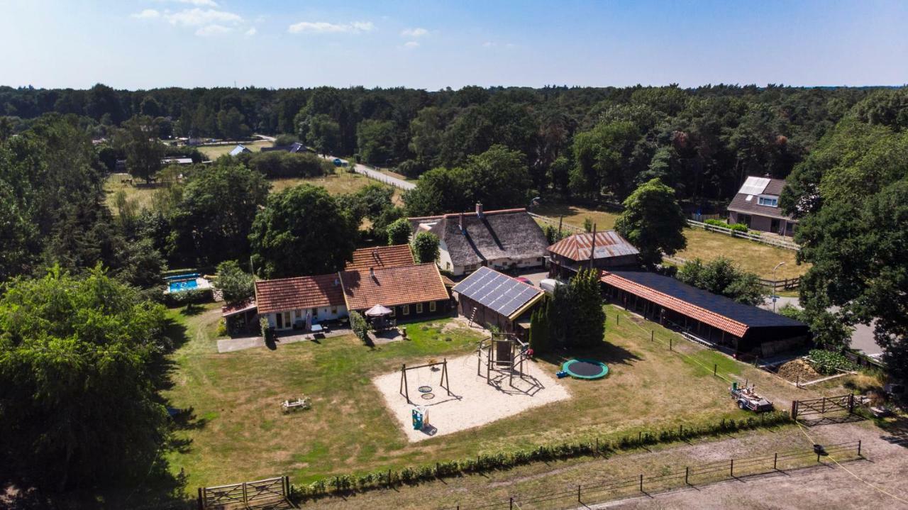De Heidehoeve Wezep Exterior photo